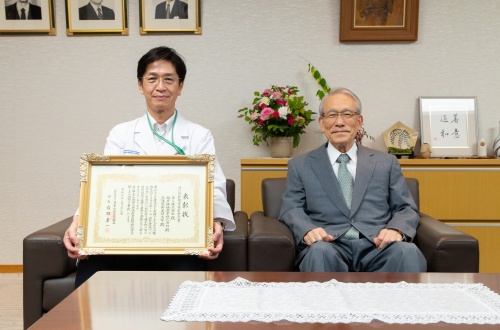 根本医師と植木理事長